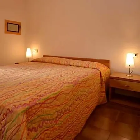 Hotel Adorable And Comfy Coastal Living By Beahost 3*