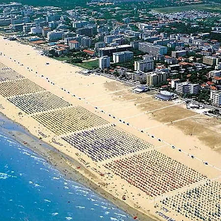 Adorable And Comfy Coastal Living By Beahost Hotel Bibione