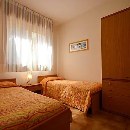 Adorable And Comfy Coastal Living By Beahost 3* Bibione