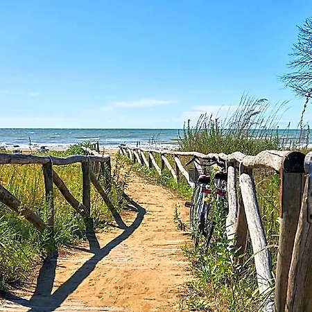 Adorable And Comfy Coastal Living By Beahost Hotel Bibione